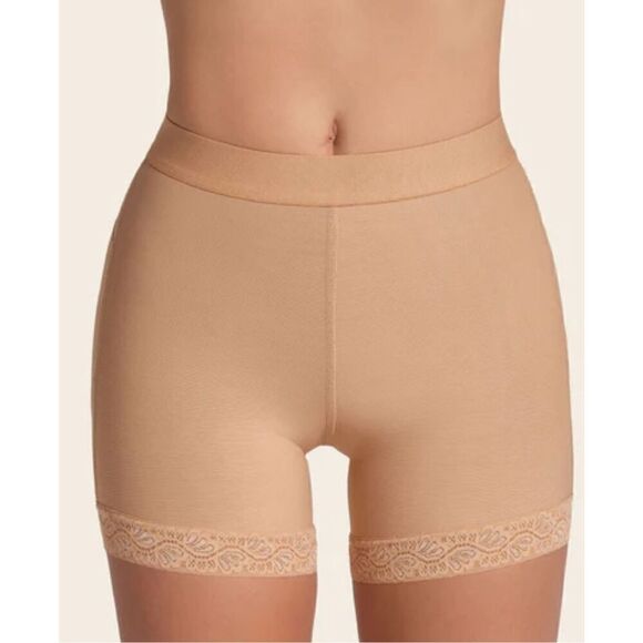 Leonisa NWT womens mid rise sculpting butt lifter shaper short XL - Picture 5 of 8